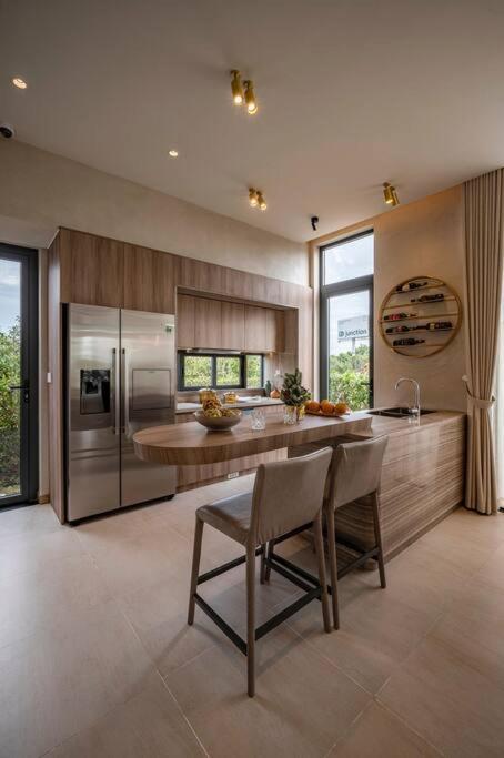 Villa The Bee - Du An Id Junction Long Thanh エクステリア 写真