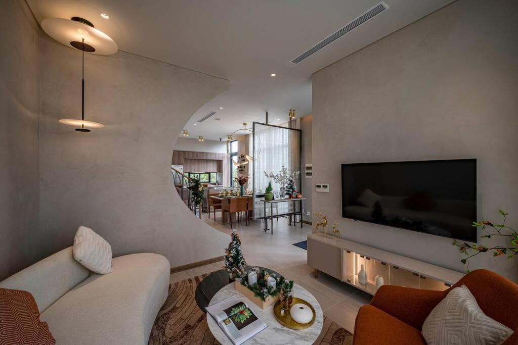 Villa The Bee - Du An Id Junction Long Thanh エクステリア 写真